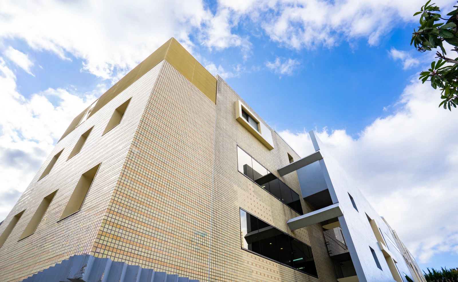 極東スタジオの外観