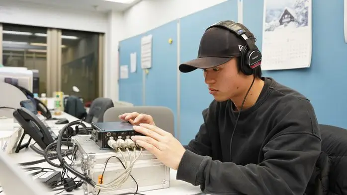 カメラアシスタント